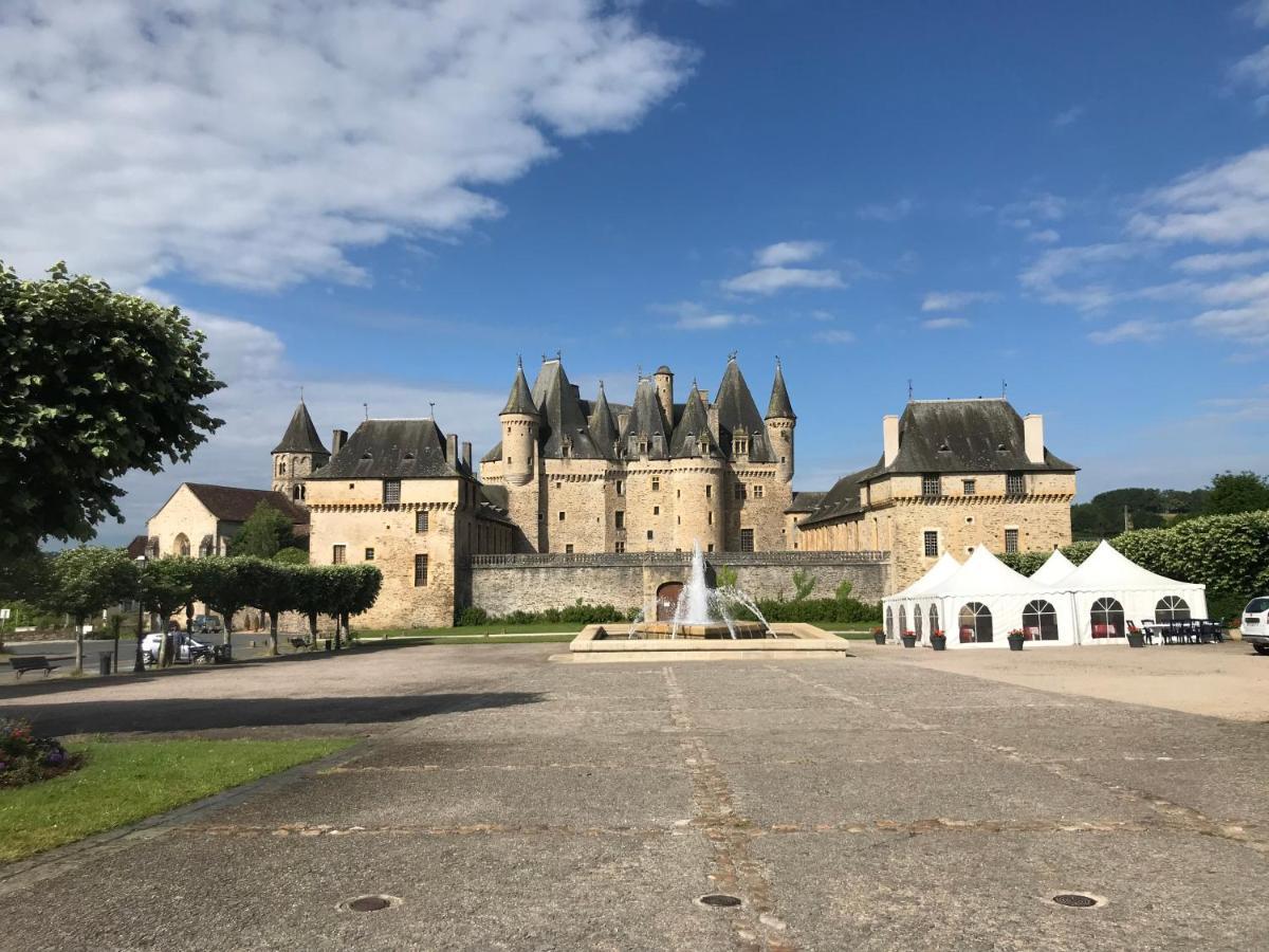 Town House Jumilhac-Le-Grand Villa Buitenkant foto