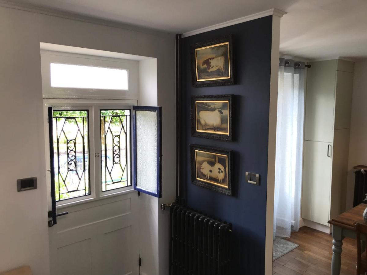 Town House Jumilhac-Le-Grand Villa Buitenkant foto